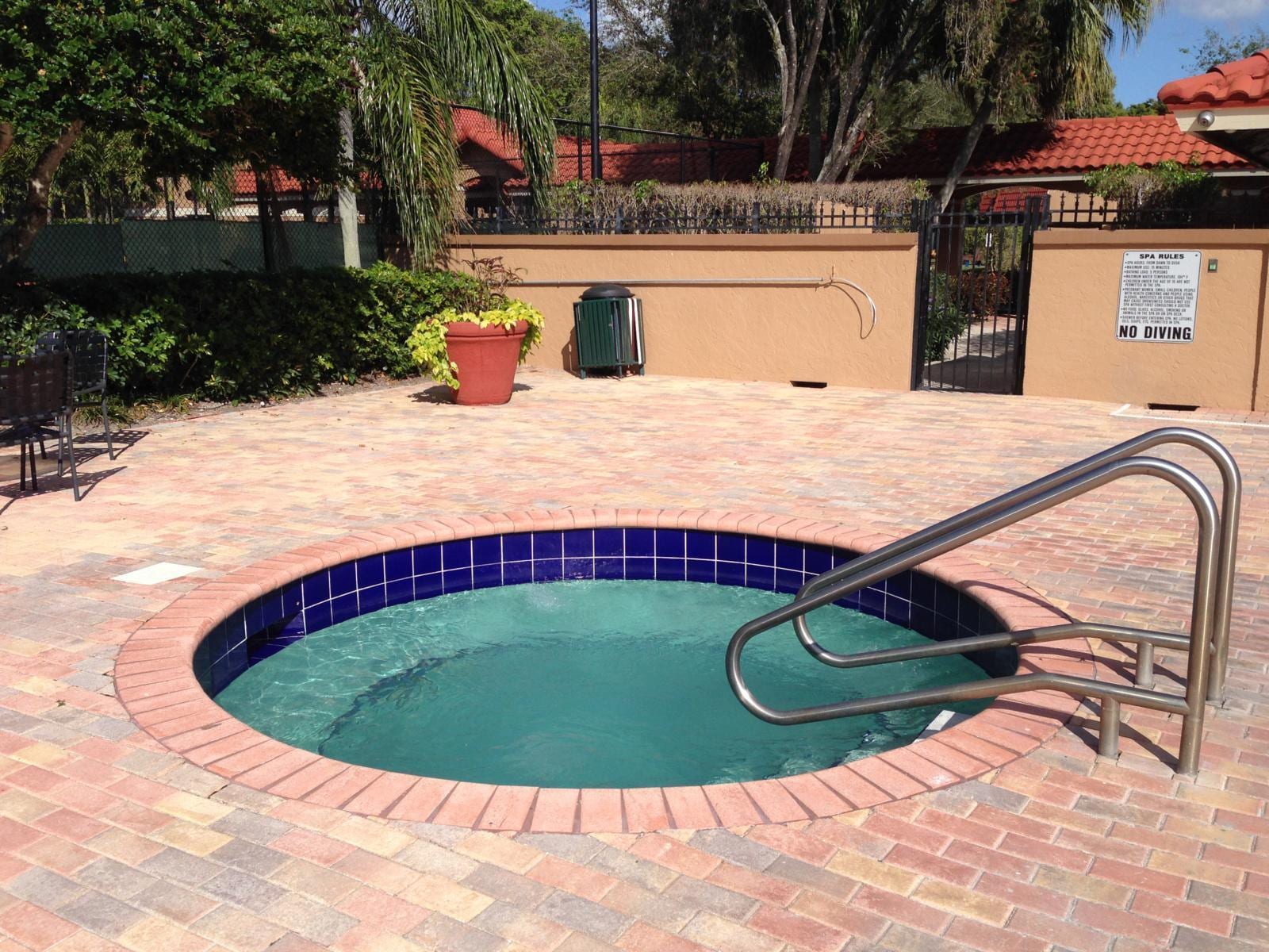 Hot Tub - 8189 Severn Dr