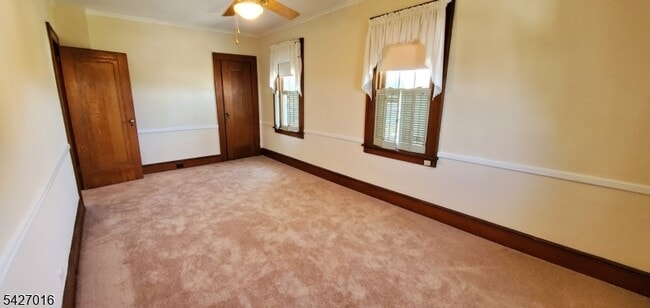 Building Photo - 54 Park Ave