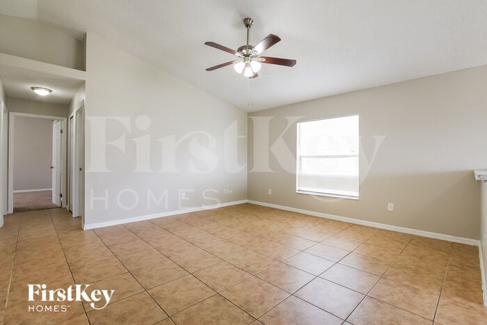 Building Photo - 7535 Groveoak Dr