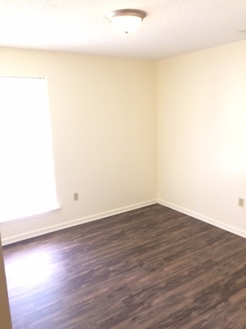 Building Photo - 1767 Peck Dr