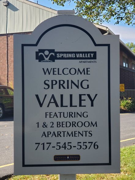 Building Photo - Spring Valley