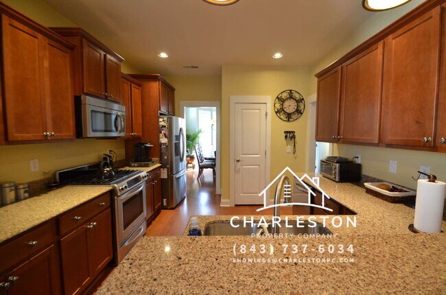 Building Photo - 1811 Luna Ct