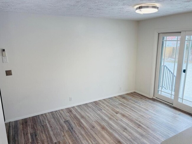 Building Photo - 1728 Olympia St