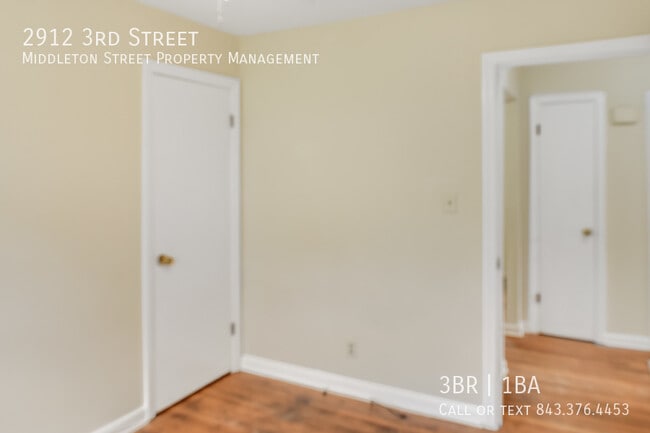 Building Photo - 2912 Third St