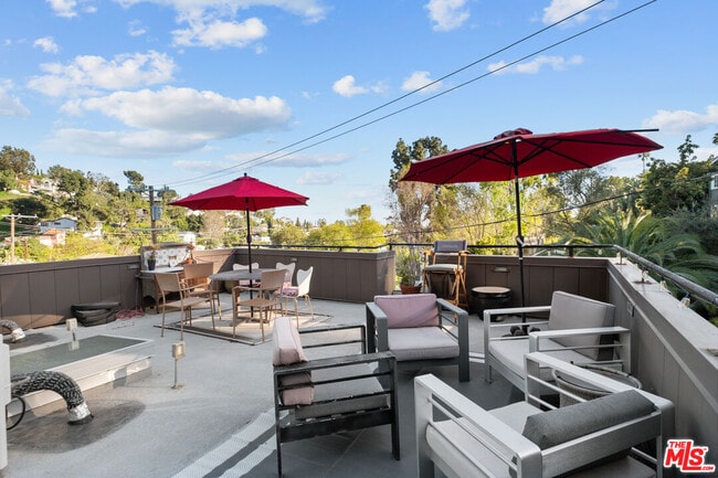 Building Photo - 6127 Glen Tower St