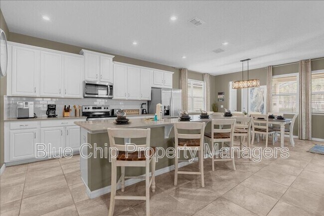 Building Photo - 8947 Amelia Downs Trail