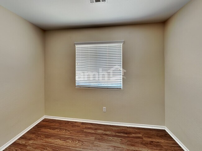 Building Photo - 14906 N 174th Ln