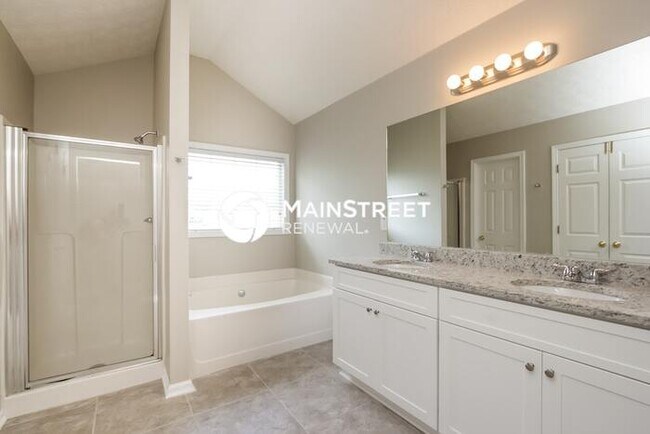 Building Photo - 4 Bedroom Pet-Friendly Home in Austell, GA with Main Street Renewal