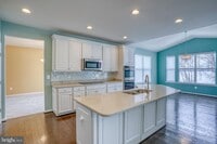 Building Photo - 101 Beaufort Ct