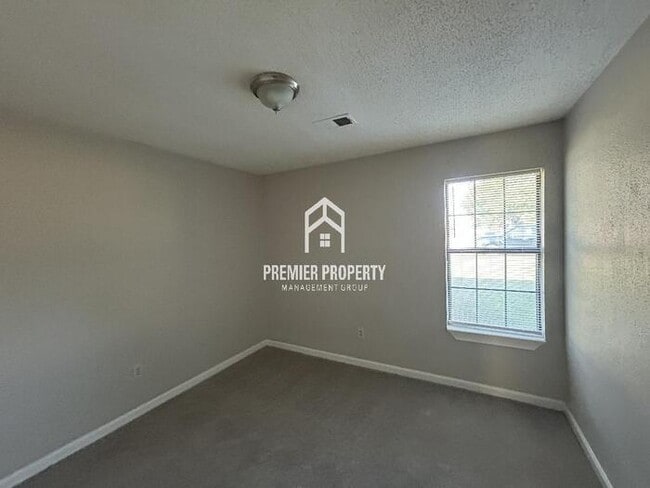 Building Photo - 4717 Chatelet Dr