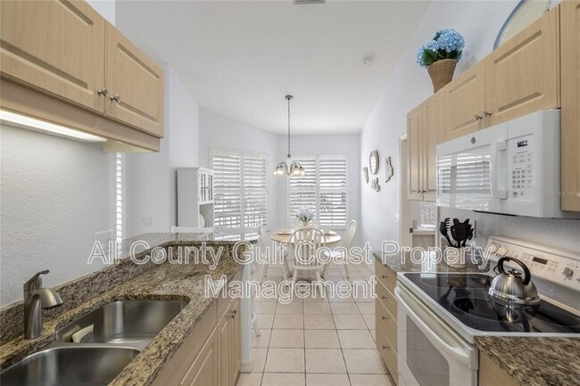 Building Photo - 203 Casa Del Lago Way