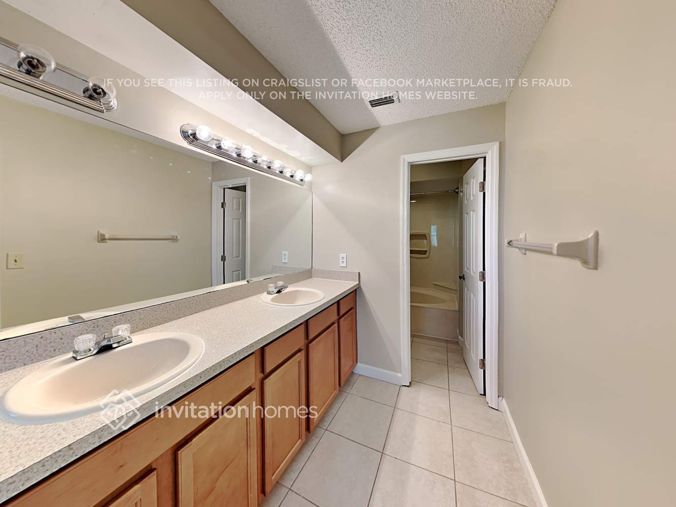 Building Photo - 5038 Hidden Springs Blvd