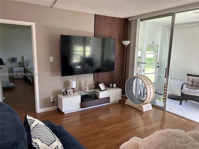 Building Photo - 8310 Sands Point Blvd