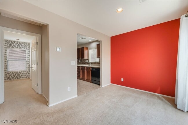 Building Photo - 9136 Silk Threads Ave