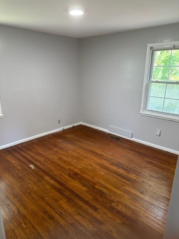 Building Photo - 64 Lakeside Dr