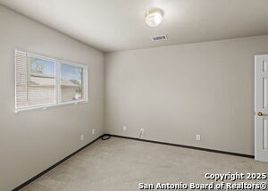 Building Photo - 834 Creek Pebble