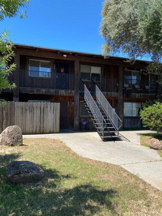 Primary Photo - Spacious 2-Bedroom, 1-Bath Apartment in At...