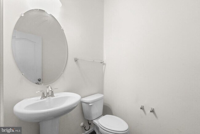 Building Photo - 9624 Westerdale Dr