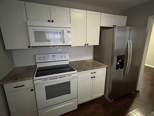 Building Photo - 3903 Newson Rd SW