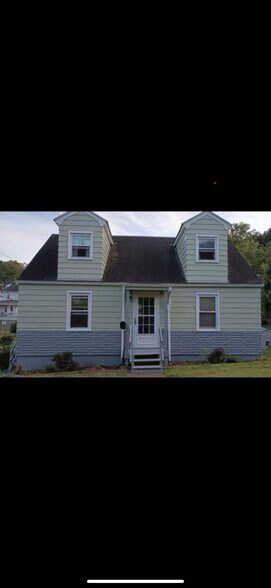Building Photo - 801 Duff Ave
