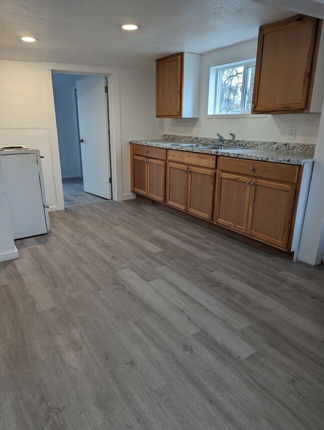 Charming 1 bedroom petfriendly house 2607 8th Ave Lewiston ID 83501 Apartment Finder