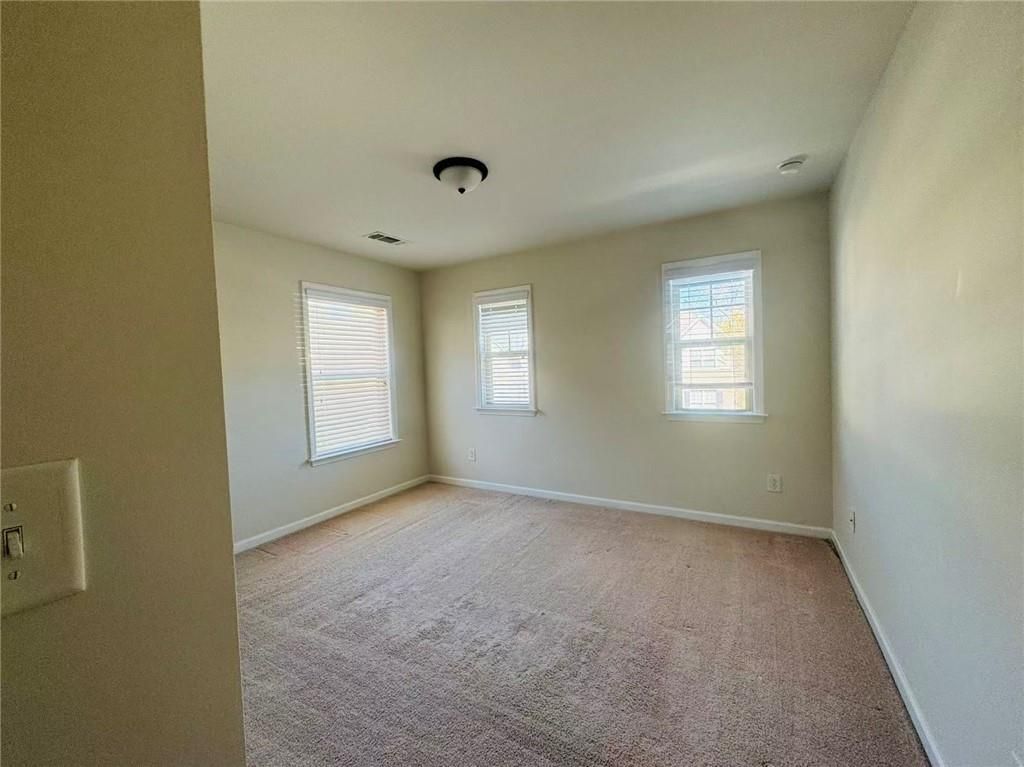 Building Photo - 2450 Northmont Pkwy