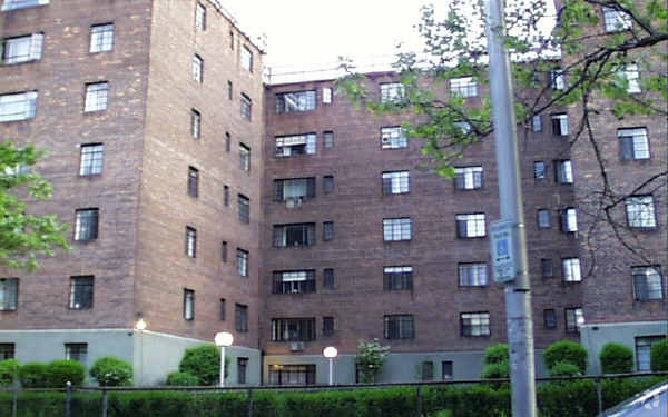 Building Photo - The Brevard Apartments