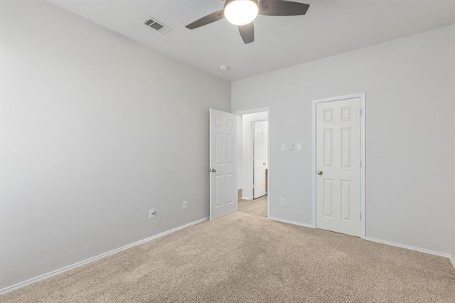 Building Photo - 10701 Vista Heights Blvd