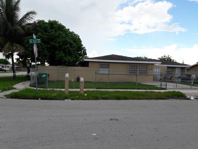 Primary Photo - 19130 SW 113th Pl