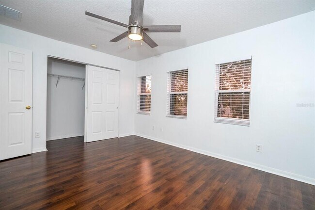 Building Photo - 14443 Golden Rain Tree Blvd