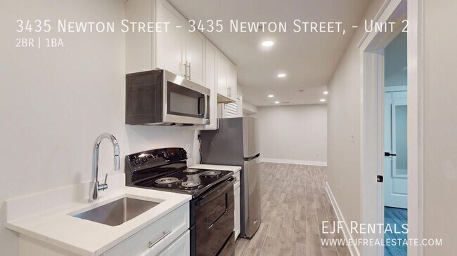 Building Photo - 3435 Newton St