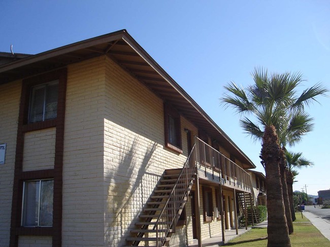 Building Photo - Mountain View Apartments