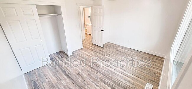 Building Photo - 3880 S 4535 W