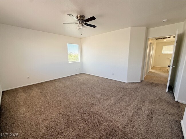 Building Photo - 5968 Hickory Nut Ave