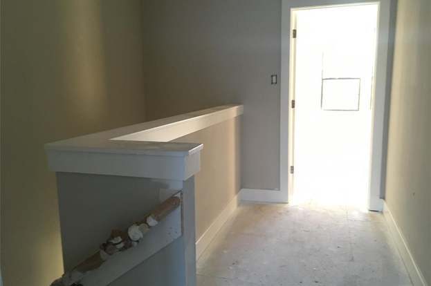 Building Photo - 211 Milby St