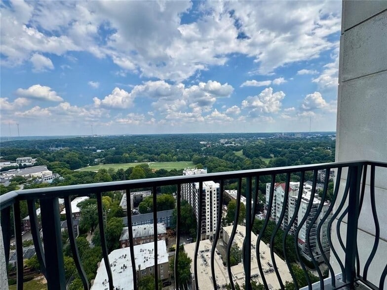 Building Photo - 199 14th St NE