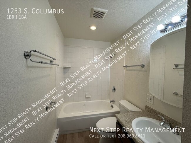 Building Photo - 1253 S. Columbus-