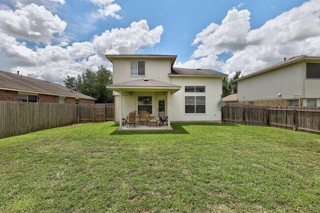 Building Photo - 505 Woodsorrel Way