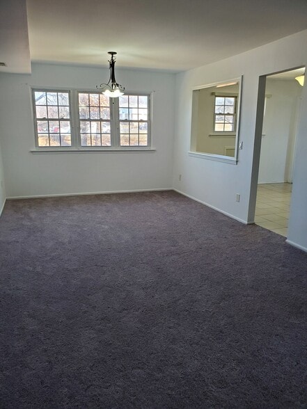 Living Room - 225 College Dr