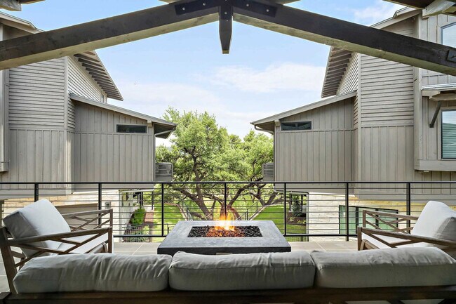 Building Photo - 2204 Escape Blvd.