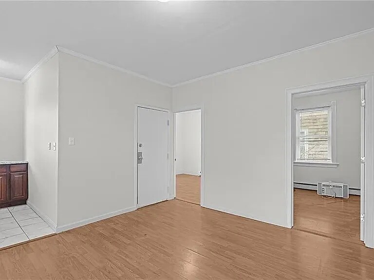 Building Photo - 77 Pekin St