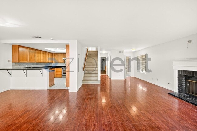 Building Photo - 6637 Alberta Pl