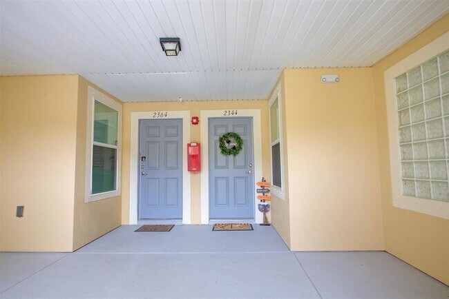 Building Photo - 2344 Golden Lake Loop