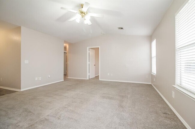 Building Photo - 2624 Briar Patch Way