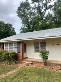 Building Photo - 190 Midway Rd