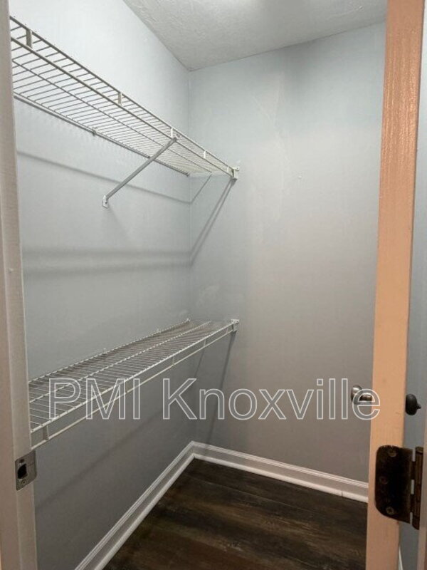 Building Photo - 4136 Larigo Dr