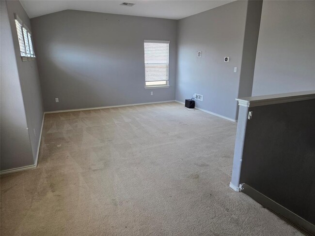 Building Photo - 108 Quarry Ln