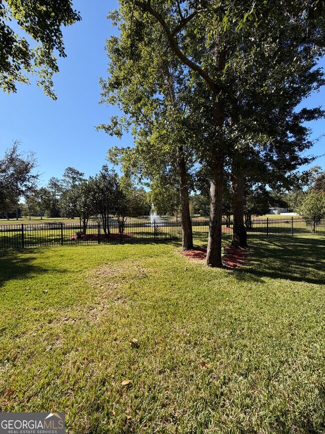 Building Photo - 108 Heron's Nest Cir