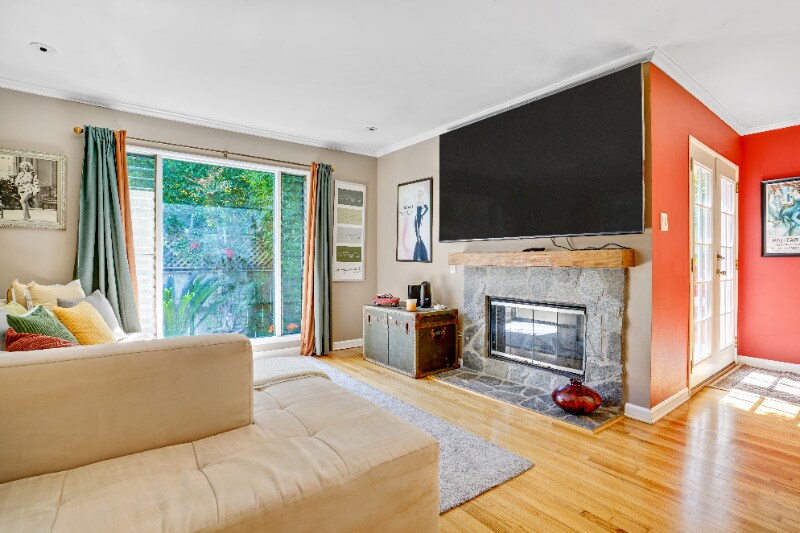 Building Photo - 4251 Sunnyside Ave