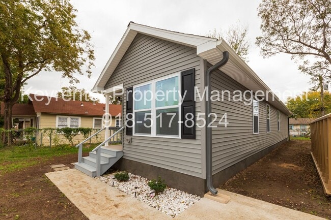Building Photo - Charming 3-Bedroom Home with Spacious Yard in North Tulsa